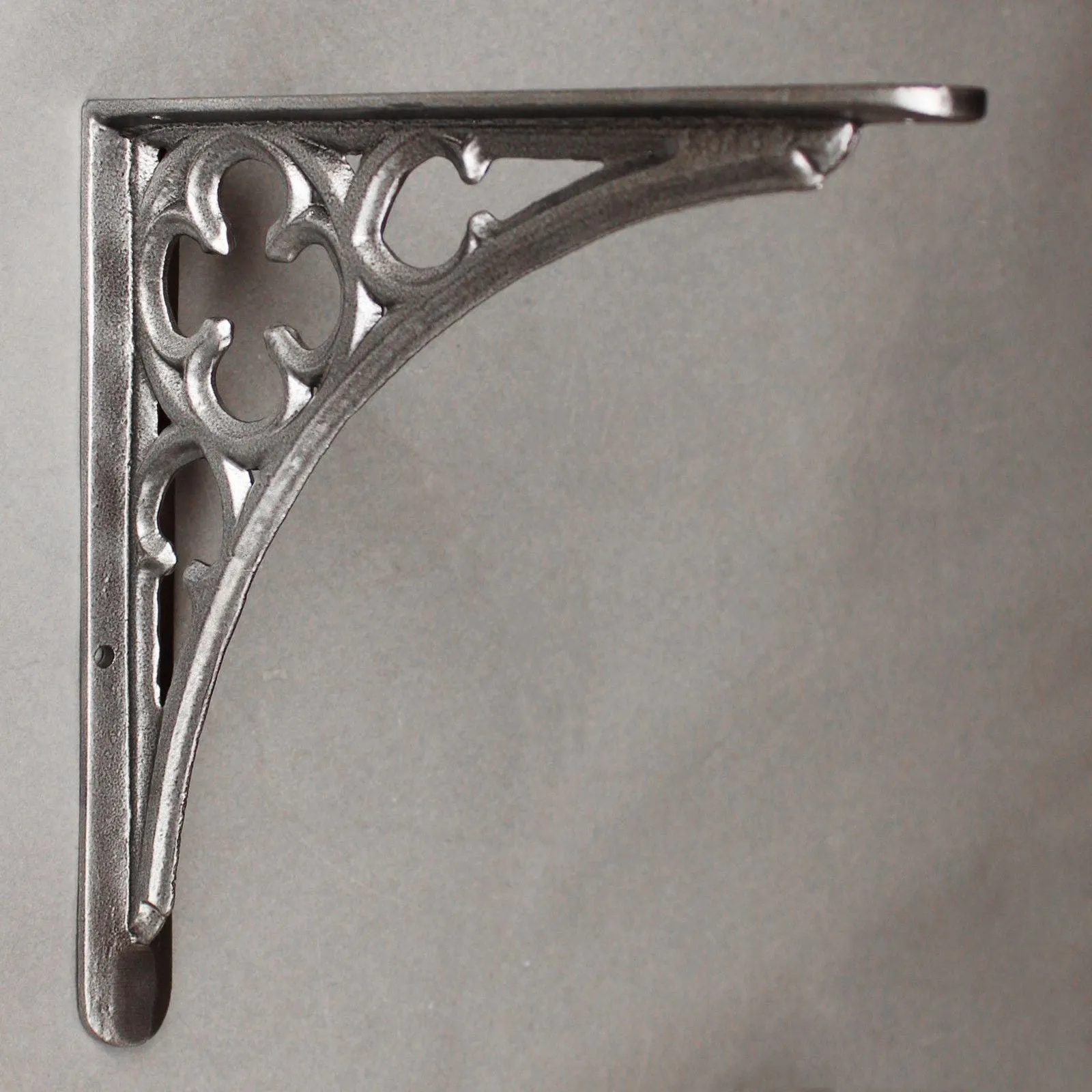 10 x 12 Inch Gothic Cast Iron Shelf Bracket