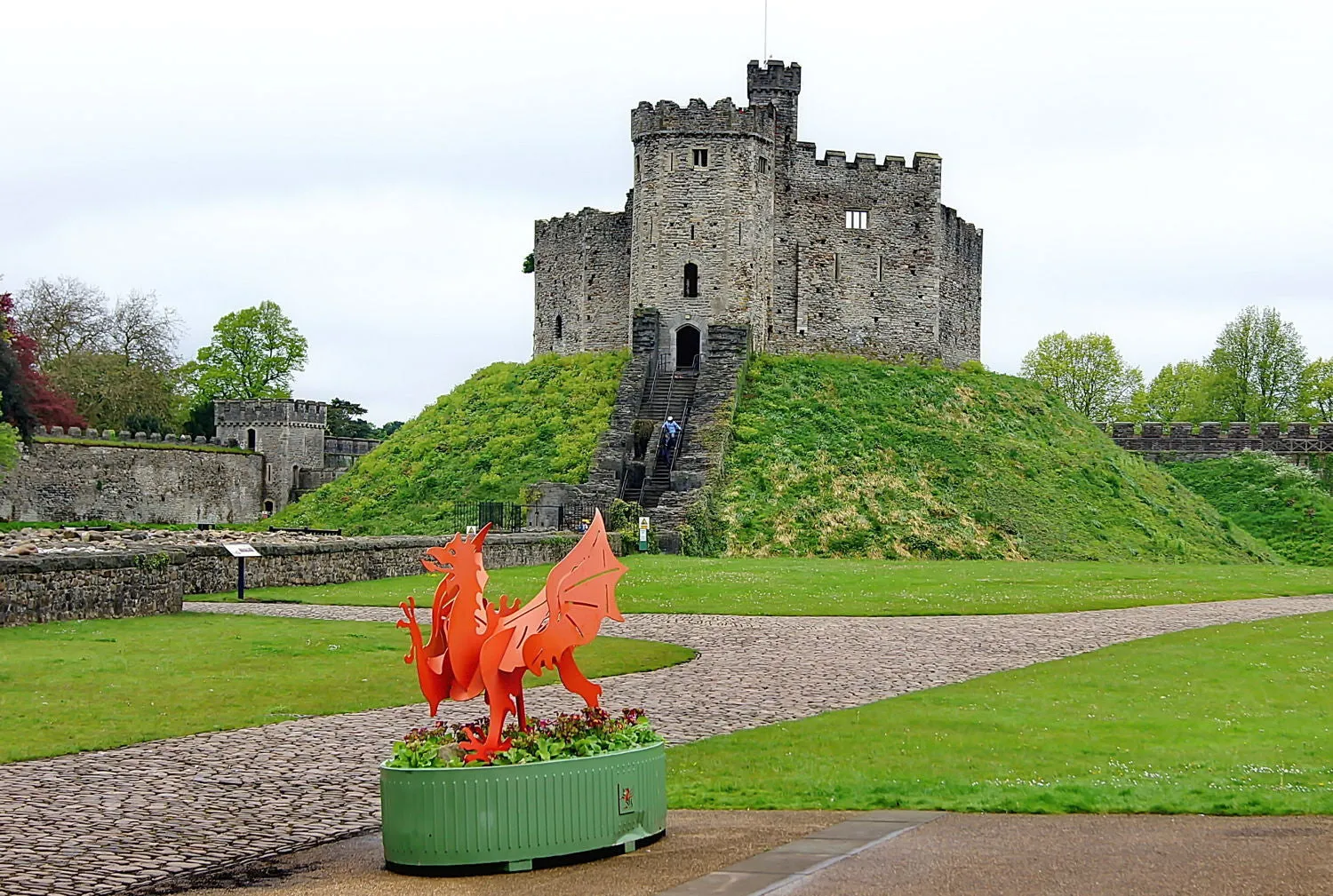 Cardiff Castle - Large Art Prints