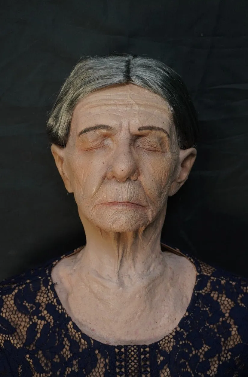 Funeral Agnes Figure