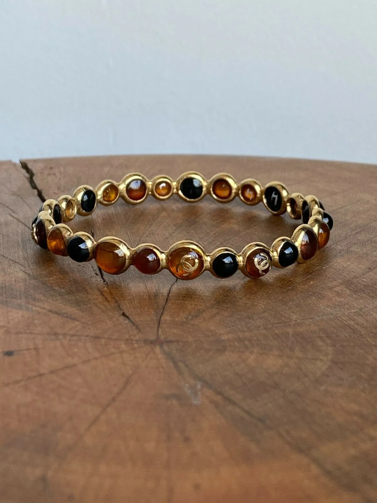 GEMSTONE BANGLE