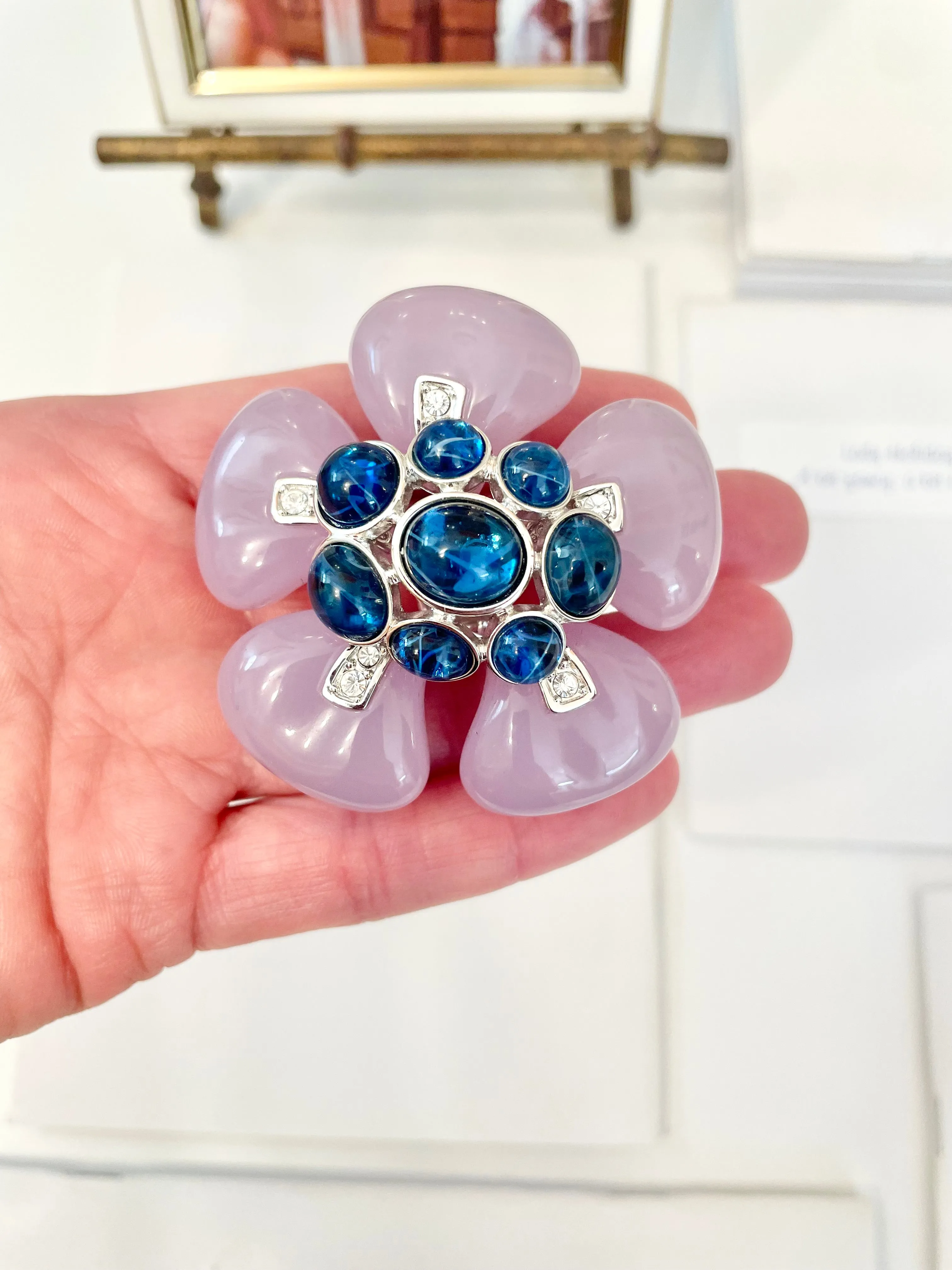 Kenneth Jay Lane stunning purple and sapphire flower brooch... so extraordinary