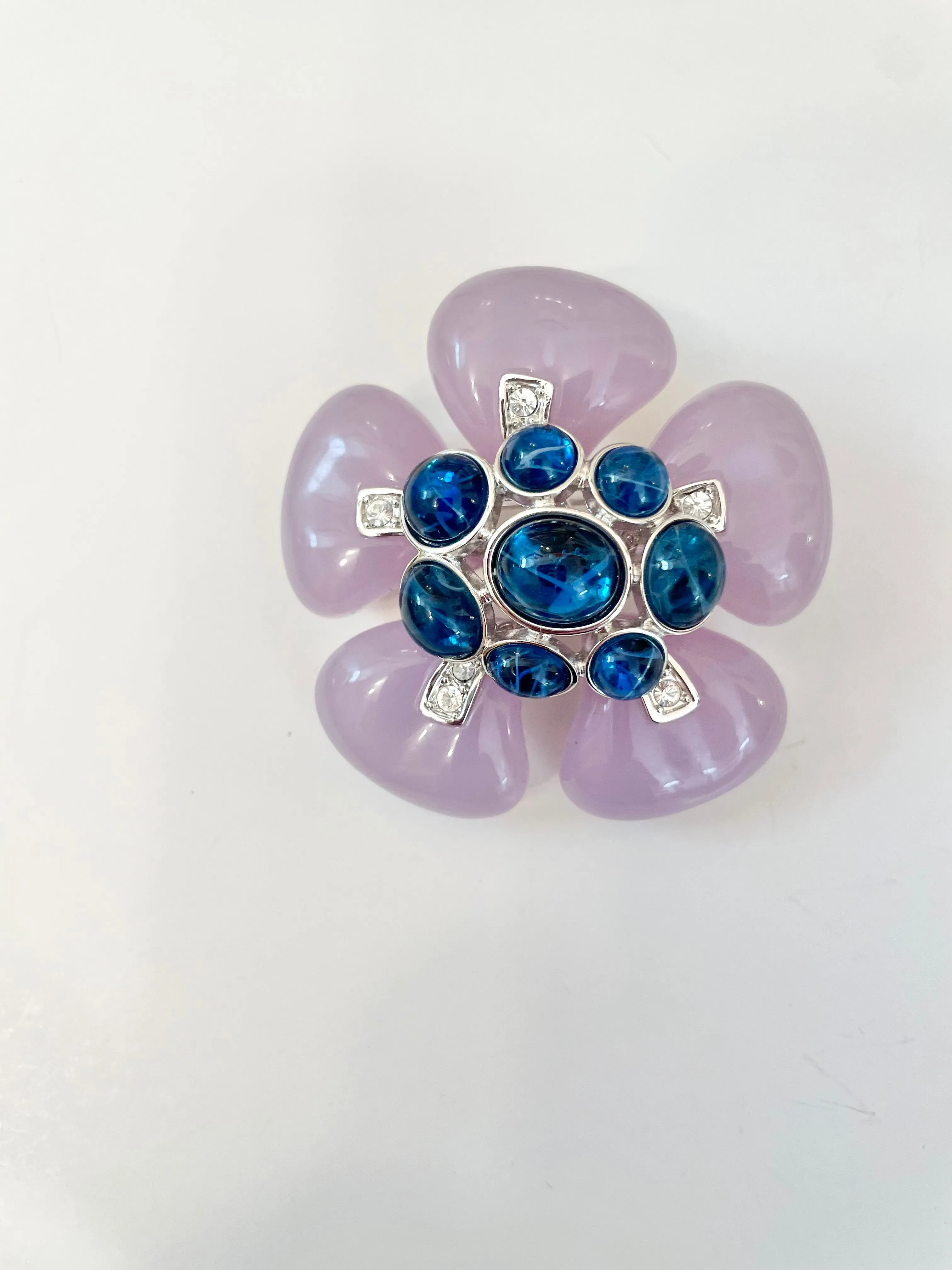 Kenneth Jay Lane stunning purple and sapphire flower brooch... so extraordinary