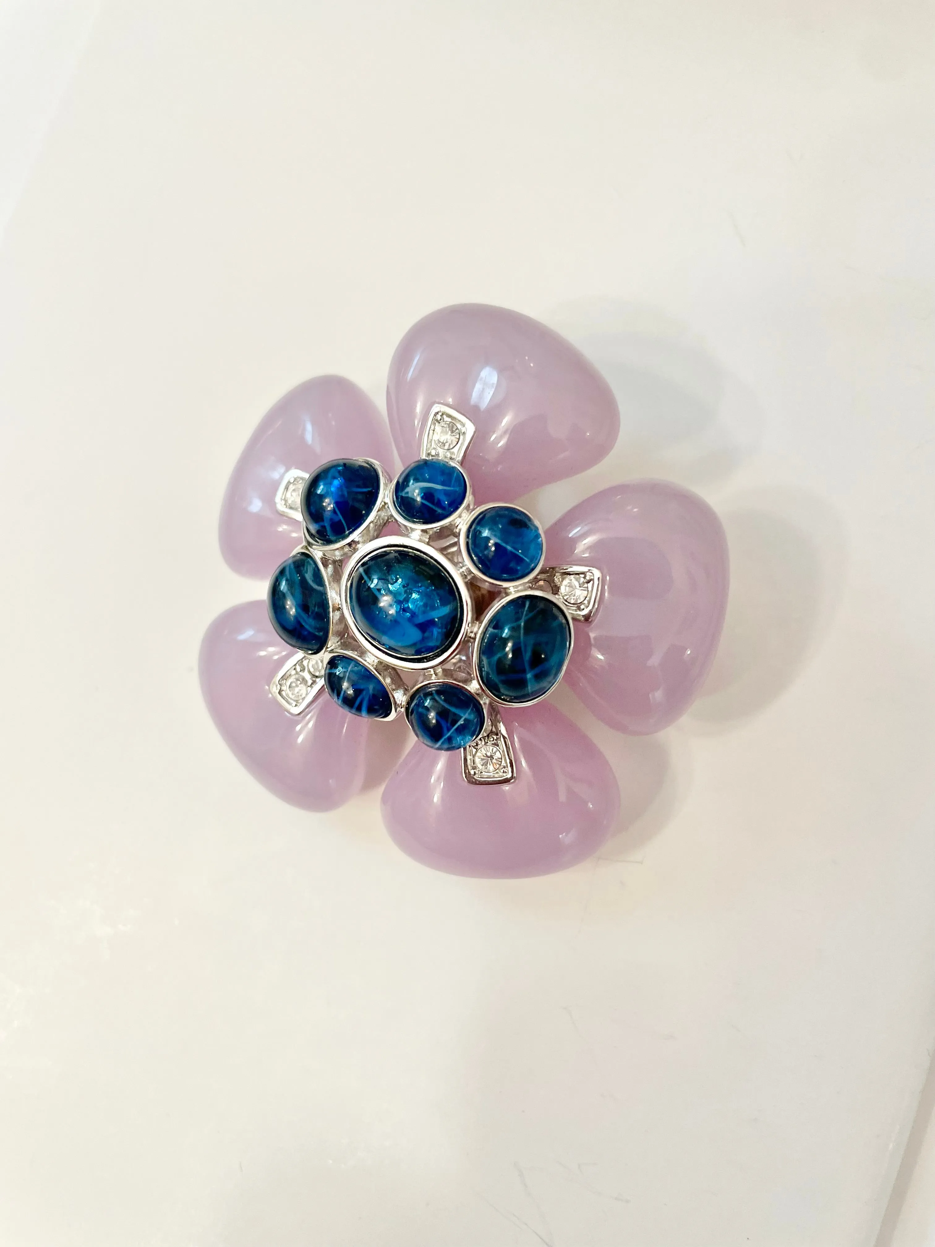 Kenneth Jay Lane stunning purple and sapphire flower brooch... so extraordinary