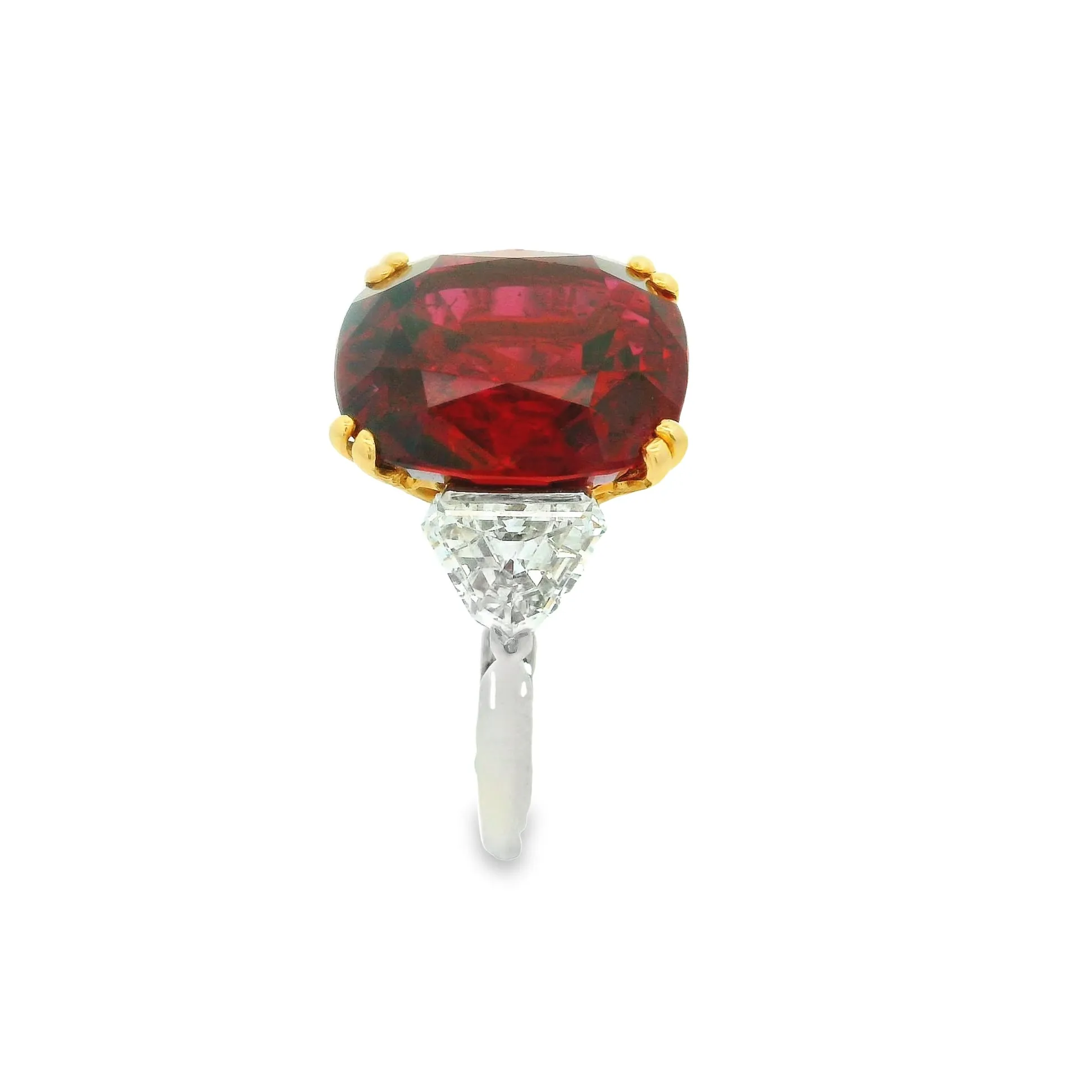 Magnificent Bvlgari 8.23 Carat Ruby Diamond Platinum & 18k Yellow Gold Ring, AGL