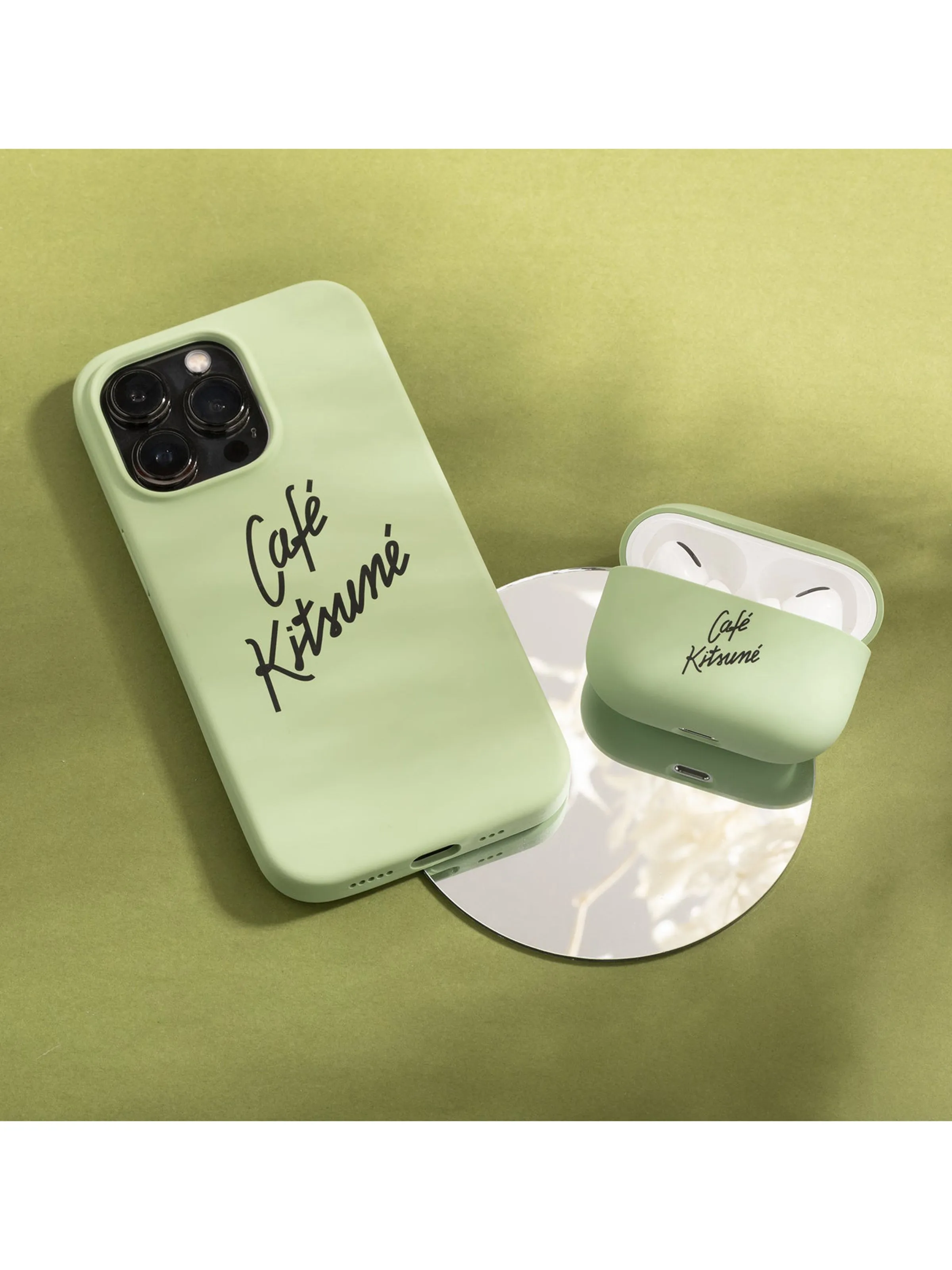 Native Union x Maison Kitsune Cafe Kitsune Case for AirPods Pro